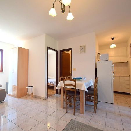 Apartment Ozren Malinska Eksteriør billede